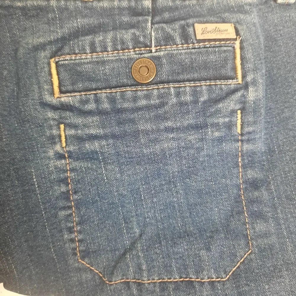 Levi's Strauss Signature Vintage Bootcut Jeans Size 18 - Picture 5 of 7